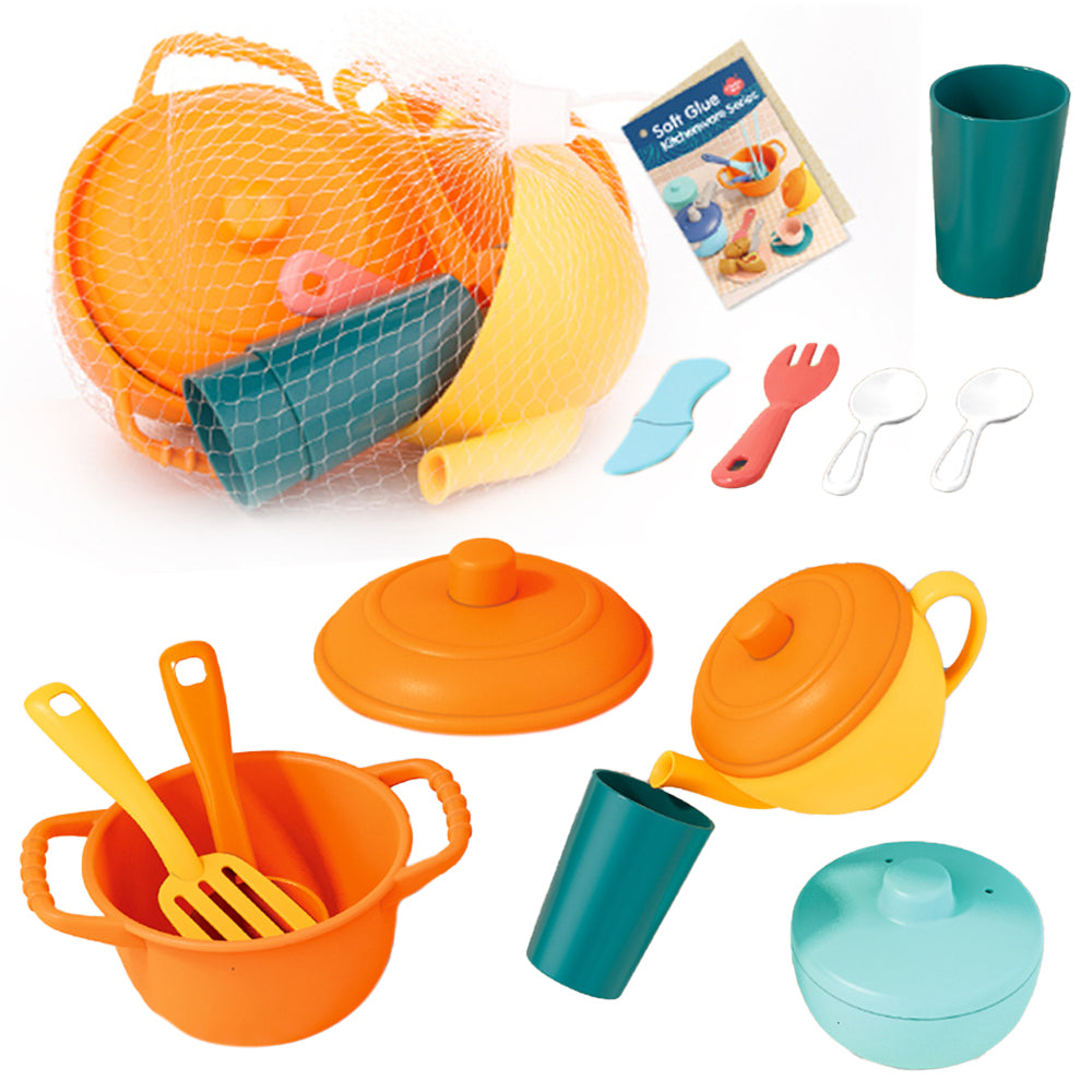 Zestaw plastikowych naczyń